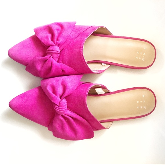 pink bow mules